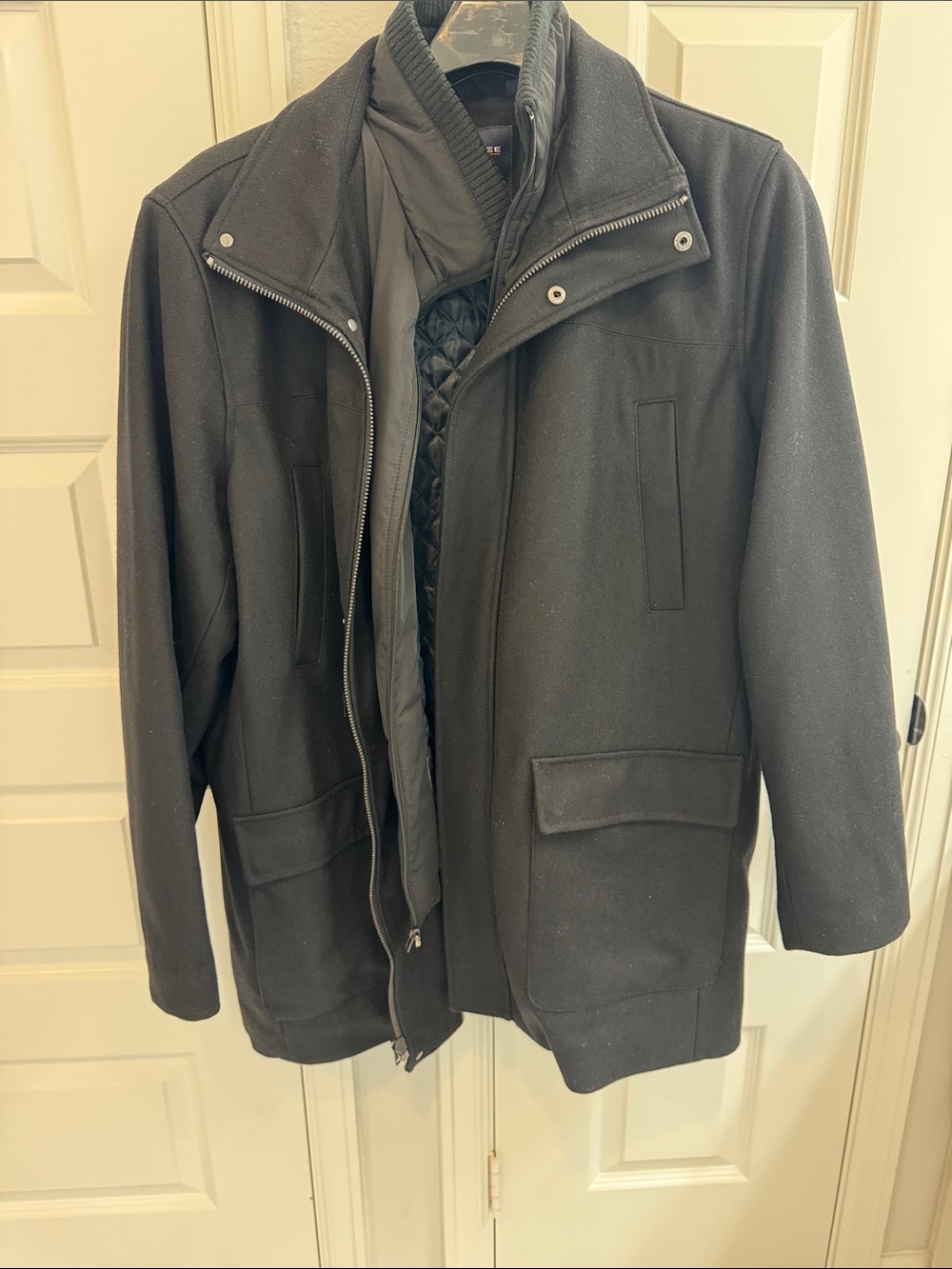 Roundtree & Yorke Black Men's Pea Coat with Quilted Inner Layer